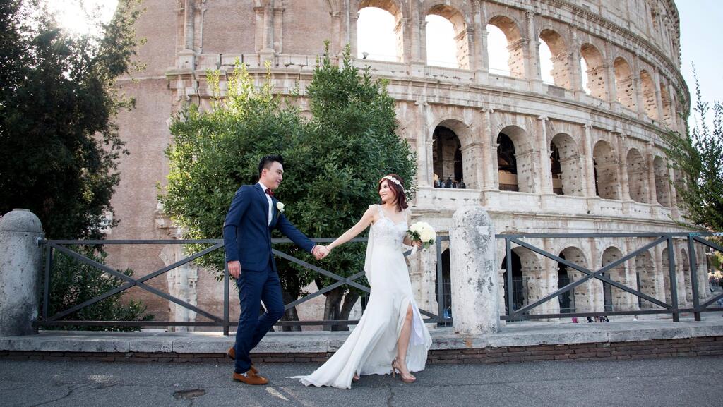 אהבה בימי קורונה: איטליה תחלק 2,000 יורו לזוגות שיתחתנו ברומא
