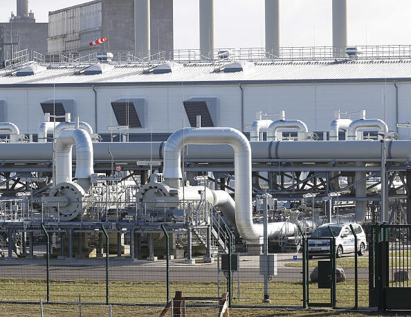 תחנה לקליטת גז בגרמניה. מנכ"ל BASF: "הפסקה מידית של משלוחי גז תהרוס את הכלכלה הגרמנית כולה", גטי