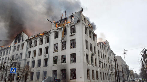 שריפה באוניברסיטת חרקוב , צילום: AFP