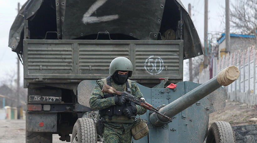 רוסיה כבשה את העיר חרסון בדרום אוקראינה; פיצוץ ליד תחנת הרכבת בקייב