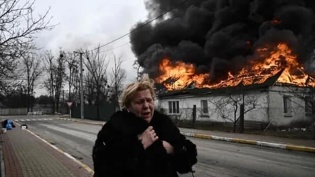 שריפה בעיר אירפין, צילום: AFP