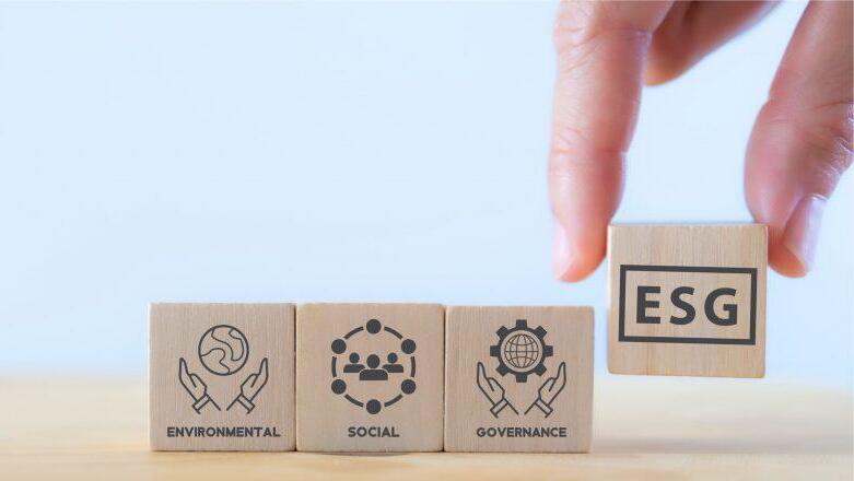 השקעות חברתיות ESG אחריות חברתית סביבה חברה ממשל