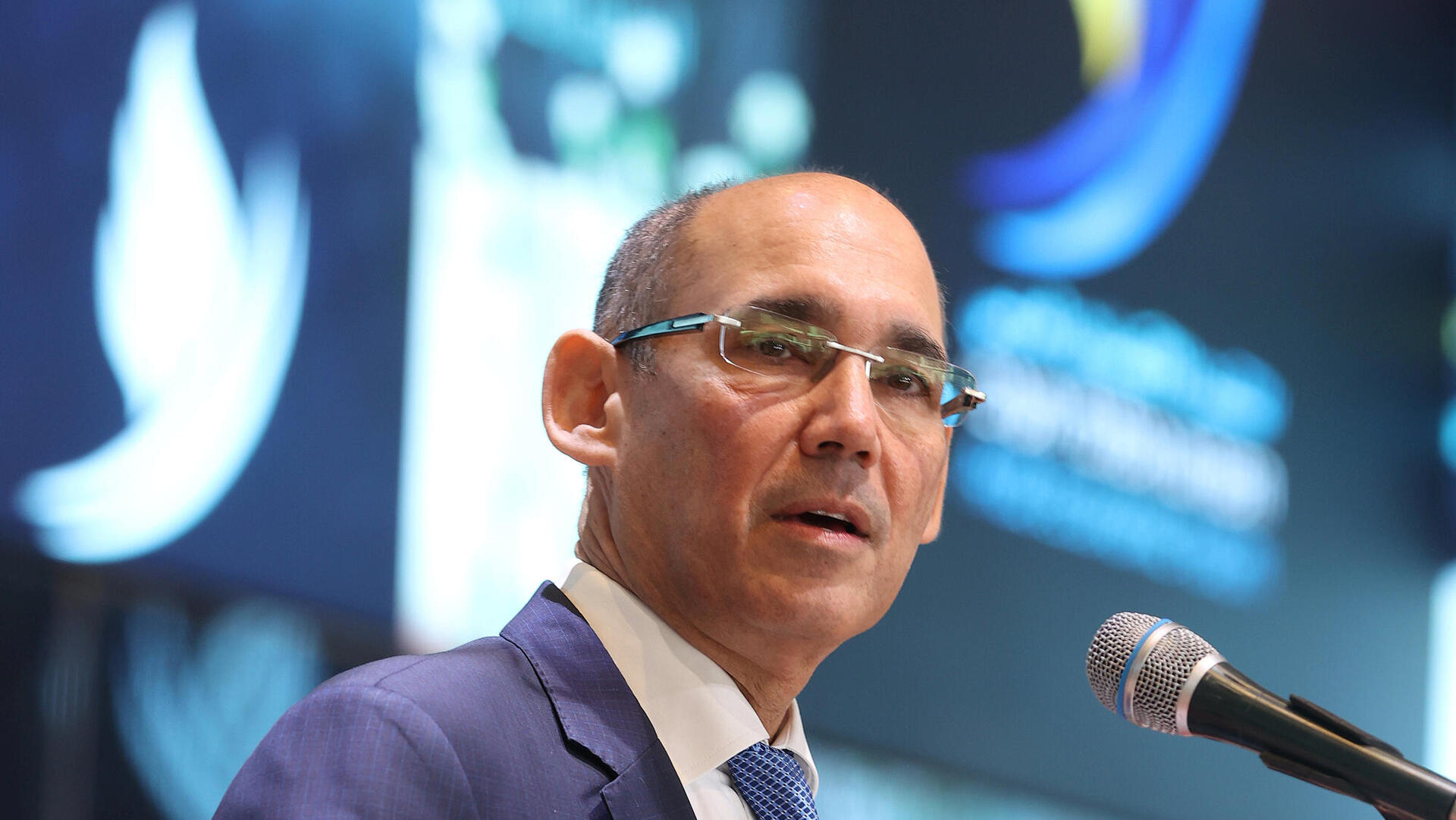 אמיר ירון נגיד בנק ישראל הוועידה השנתית של הפורום הכלכלי הערבי