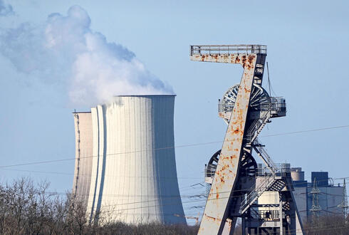 תחנת כוח בגרמניה, צילום: איי פי