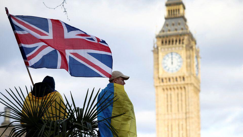 ממשלת בריטניה תשלם 350 פאונד בחודש לכל משפחה שתארח פליטים מאוקראינה