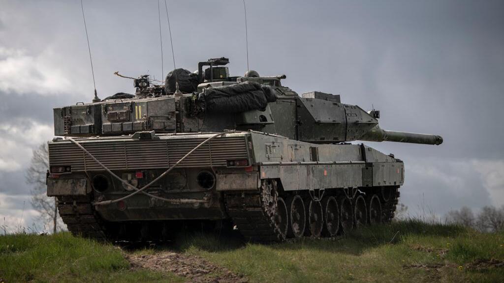 מתחזקים מול הרוסים: שבדיה רוכשת פגזי טנקים מאלביט ב-27 מיליון דולר