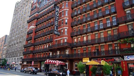 במיטה של מדונה: מלון צ&#39;לסי בניו יורק נפתח מחדש אחרי 11 שנים