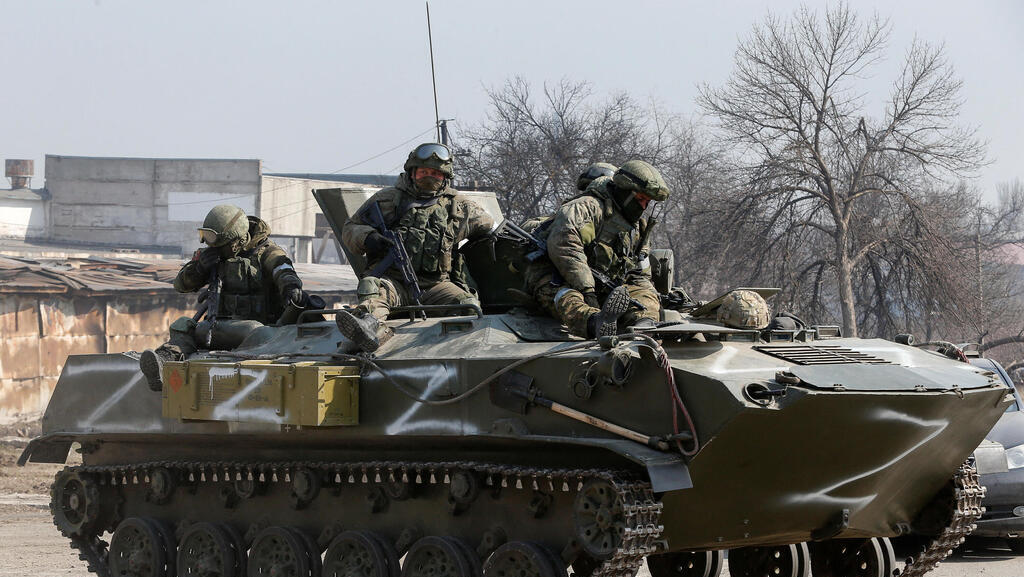 חיילים רוסים ב מריופול אוקראינה