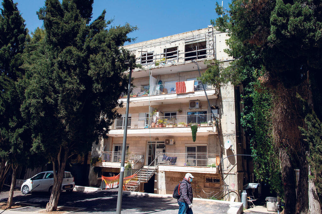 בניין תמ"א תקוע ברחוב עין גדי 27 בירושלים