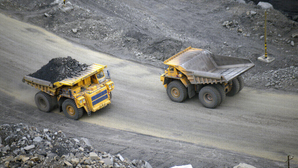 מכרה פחם בקמרובו רוסיה