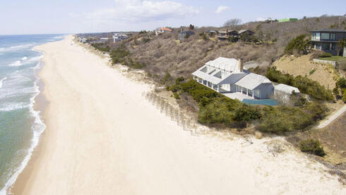 רצועת חוף פרטית באחד החופים המבוקשים בארה"ב, צילום: CORCORAN