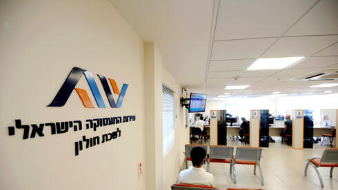 מספר המובטלים החדשים בשבוע הראשון של המלחמה הוכפל פי 2.7 
