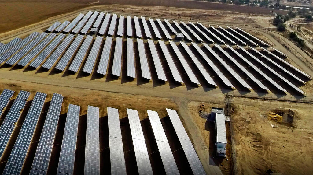 פאנלים סולאריים של אנלייט