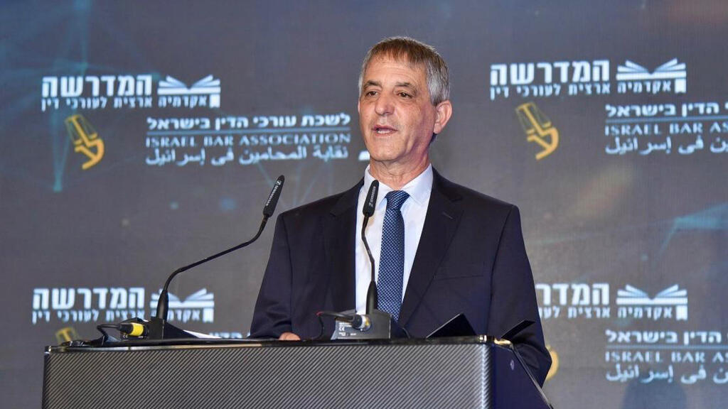 ראש לשכת עורכי הדין אבי חימי בכנס הלשכה באילת