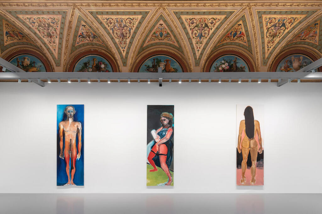 פנאי ציורים של מרלן דומא שמוצגים עכשיו בתערוכה בוונציה