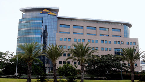 גיל נחושתן עסקת המכירה הענקית של אלביט עלולה לשחוק את היתרון הצבאי של ישראל