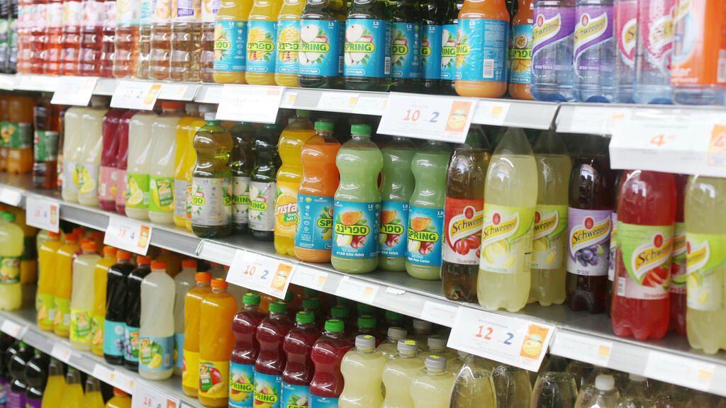 משקאות יפאורה (צילום: עמית שעל) משקאות ספרינג של יפאורה משקות קלים