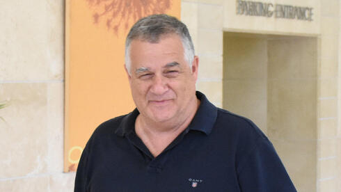 המוסדיים דרשו: דודי עזרא יסיים כהונתו כנשיא נטו אחזקות, וישמש רק כיו"ר