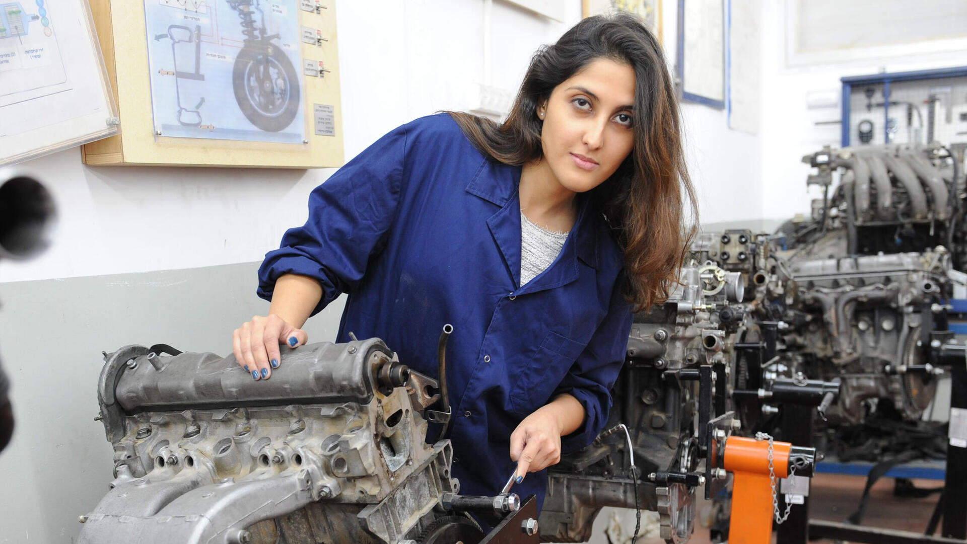 מרסלה כהן לומדת הנדסת מכונות ב מכללת עתיד ב באר שבע 