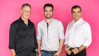 Yoav Shoham Ori Goshen Amnon Shashua A21