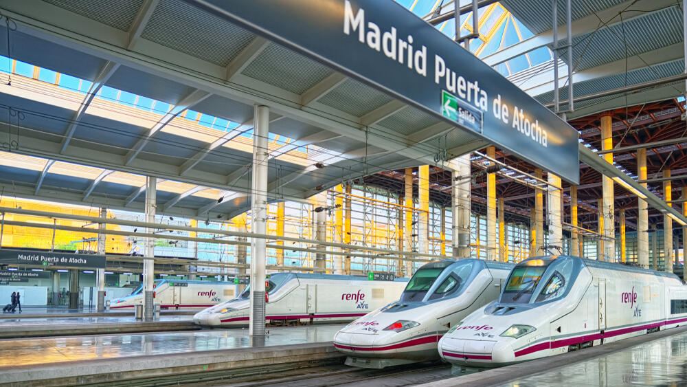 תגובת ממשלת ספרד ליוקר המחיה: נסיעות ברכבת בחינם