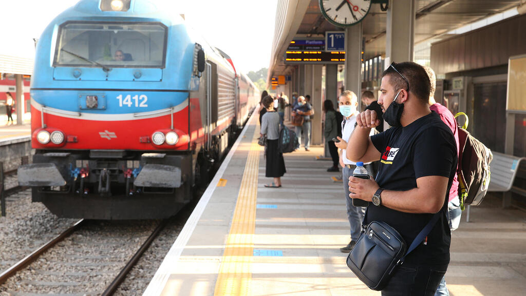 פשרה ב-5 תביעות ייצוגיות: רכבת ישראל תשקיע 7.4 מיליון שקל לרווחת הנוסעים