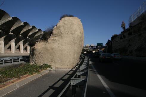 מערת הקבורה בכביש בגין, ירושלים, צילום: שלומי כהן