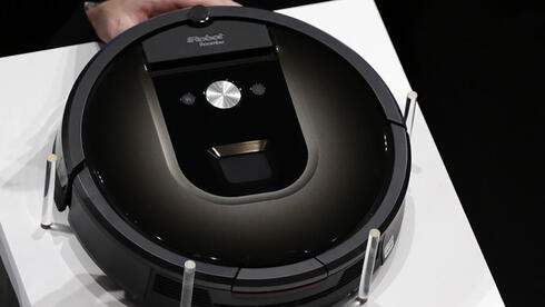 צילום: AP יצרנית שואב האבק הרובוטי רומבה הכריזה על פשיטת רגל