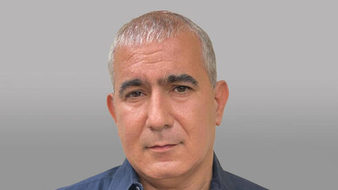 גיל מאסטיי, מנכ"ל חברת ההתחדשות העירונית רותם שני אלה, נחקר ברשות ני"ע