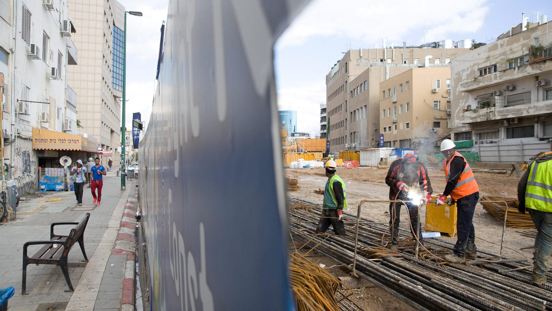  רכבת הקלה עבודות רכבת קלה תחנת אלנבי תל אביב