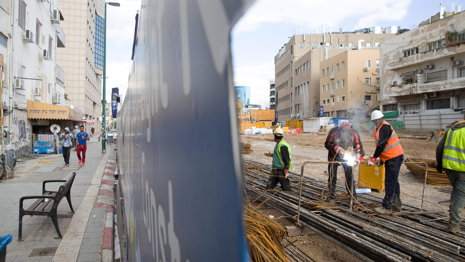  רכבת הקלה עבודות רכבת קלה תחנת אלנבי תל אביב