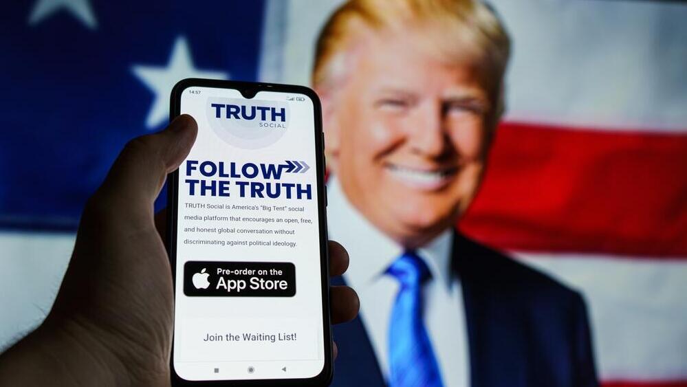 דונלד טראמפ רשת חברתית truth social