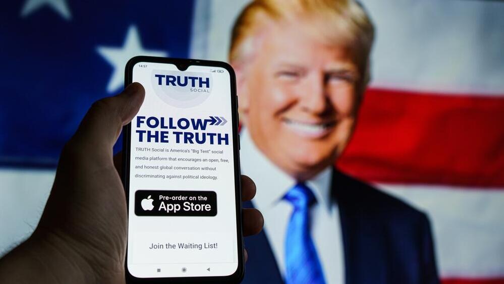דונלד טראמפ רשת חברתית truth social