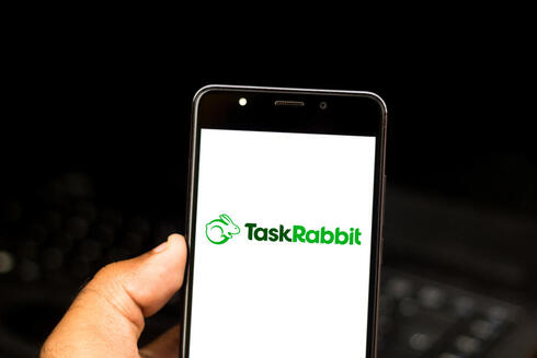 TaskRabbit , צילום: rafapress / Shutterstock.com