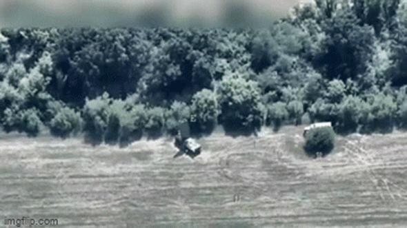 מכ"מ ארטילרי חוטף פגיעה קטלנית, צילום: MilitaryAviationinUA