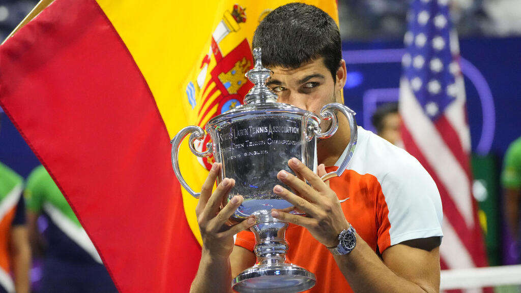 כך הפך הספרדי קרלוס אלקרס לטניסאי הצעיר ביותר שמדורג מספר 1 בעולם