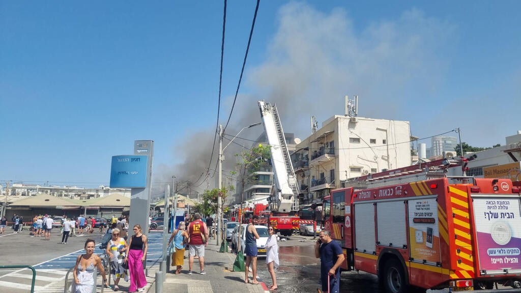 שריפה ב שוק הכרמל בתל אביב