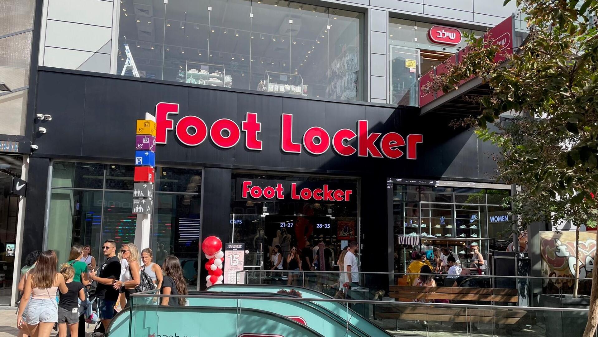 חנות ספורט פוט לוקר קניון ביג פשן מתחם G אשדוד