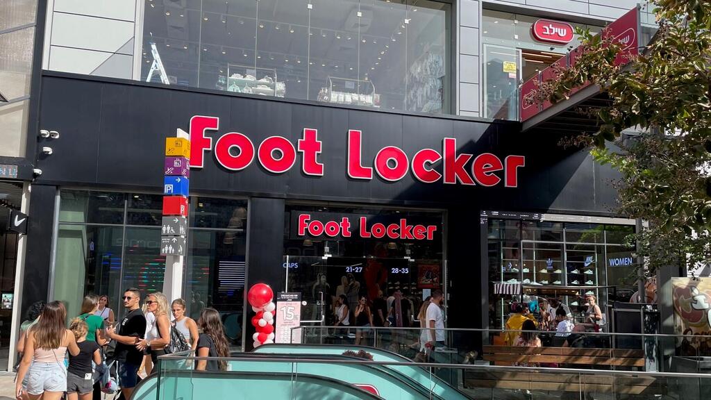 סניף של פוט לוקר באשדוד חנות ספורט פוט לוקר קניון ביג פשן מתחם G אשדוד