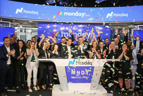 מאנדיי פותחת את המסחר בנאסד"ק,  צילום: Nasdaq