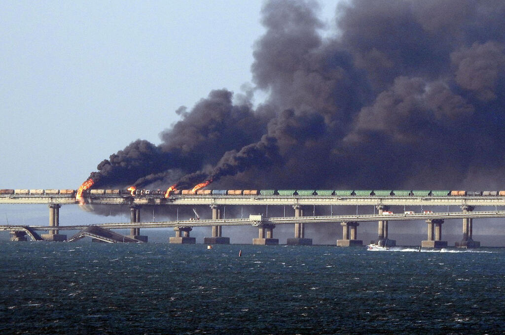 השריפה בגשר המחבר בין רוסיה לחצי האי קרים