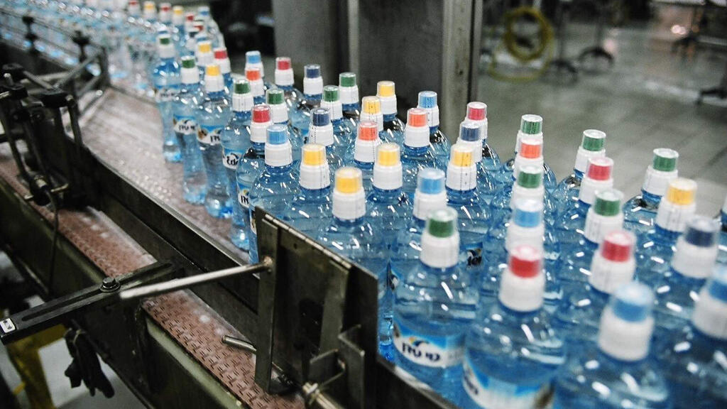 פס ייצור מפעל מי עדן 