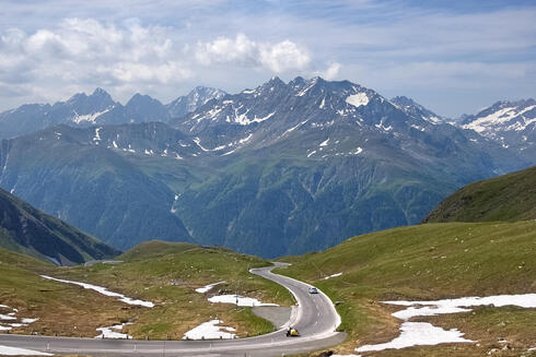 כביש האלפיני הגבוה של אוסטריה, Grossglockner Pass , Shutterstock -Peshenkina Svetlana