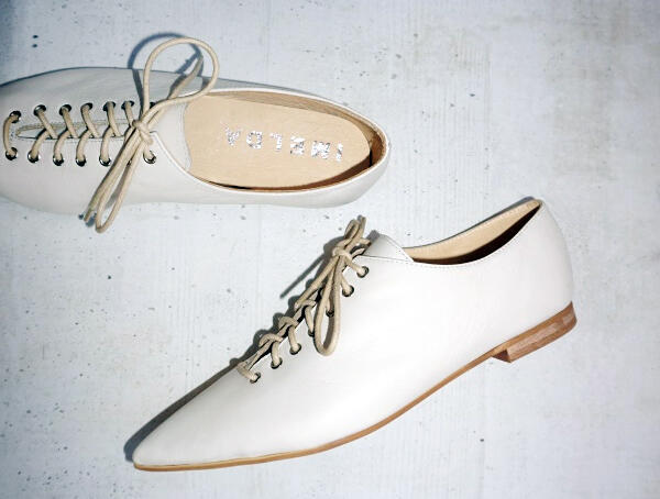 נעליים בעבודת יד בעיצובה של שני מיפאנו למותג הנעליים אימלדה פנאי