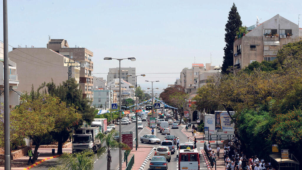 רחוב ויצמן כפר סבא