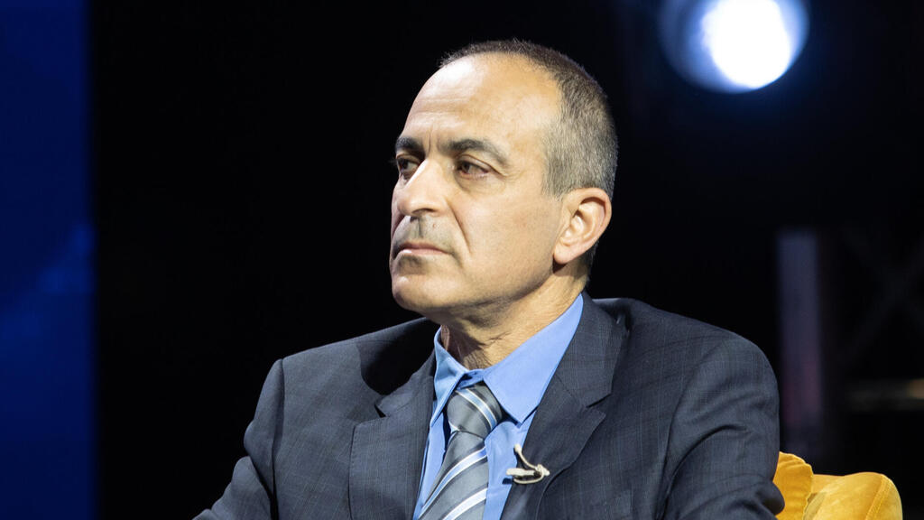 פרופ' רוני גמזו מנהל בית החולים איכילוב