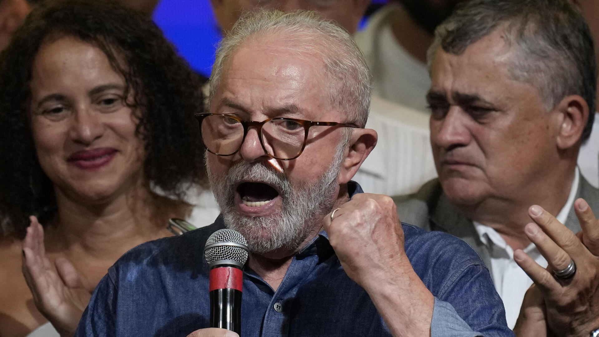 נשיא ברזיל הנבחר לולה דה סילבה בחגיגות הניצחון