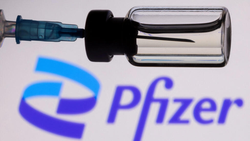 פייזר העלתה את תחזית ההכנסות, מכירות חיסוני הקורונה ירדו ב-66%