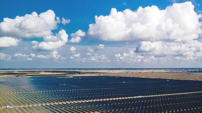 Brazoria פרויקט סולארי של שיכון ובינוי אנרגיה בטקסס ארה"ב