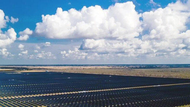 Brazoria פרויקט סולארי של שיכון ובינוי אנרגיה בטקסס ארה"ב